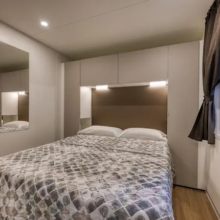 Κάμπινγκ Eden Glamping