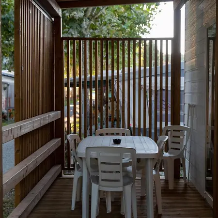 Eden Glamping Camping *