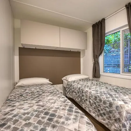 Eden Glamping Camping *