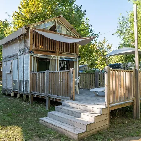 Κάμπινγκ Eden Glamping *