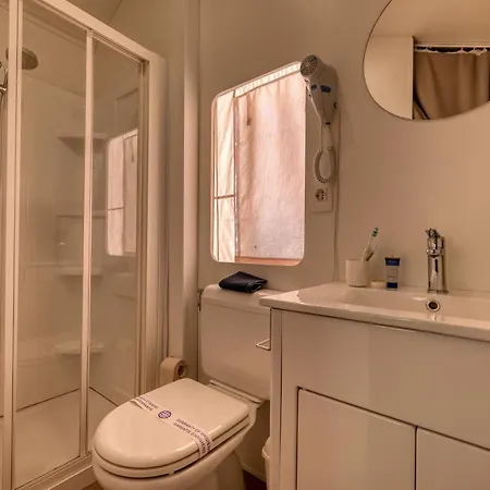 Eden Glamping Camping