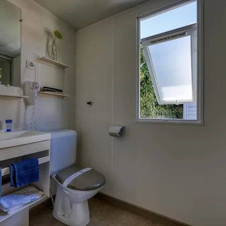 Κάμπινγκ Eden Glamping Dormelletto