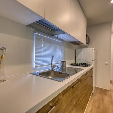 Κάμπινγκ Eden Glamping *