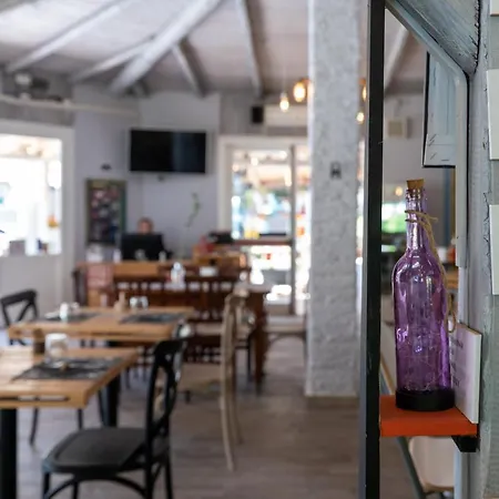 Eden Glamping Κάμπινγκ