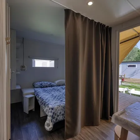 Eden Glamping Κάμπινγκ Dormelletto