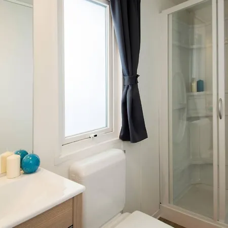 Eden Glamping Camping *