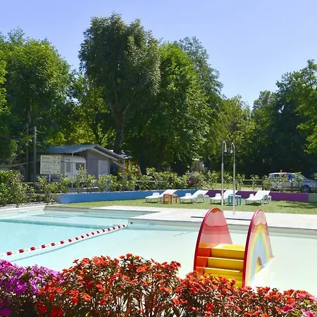 Κάμπινγκ Eden Glamping *